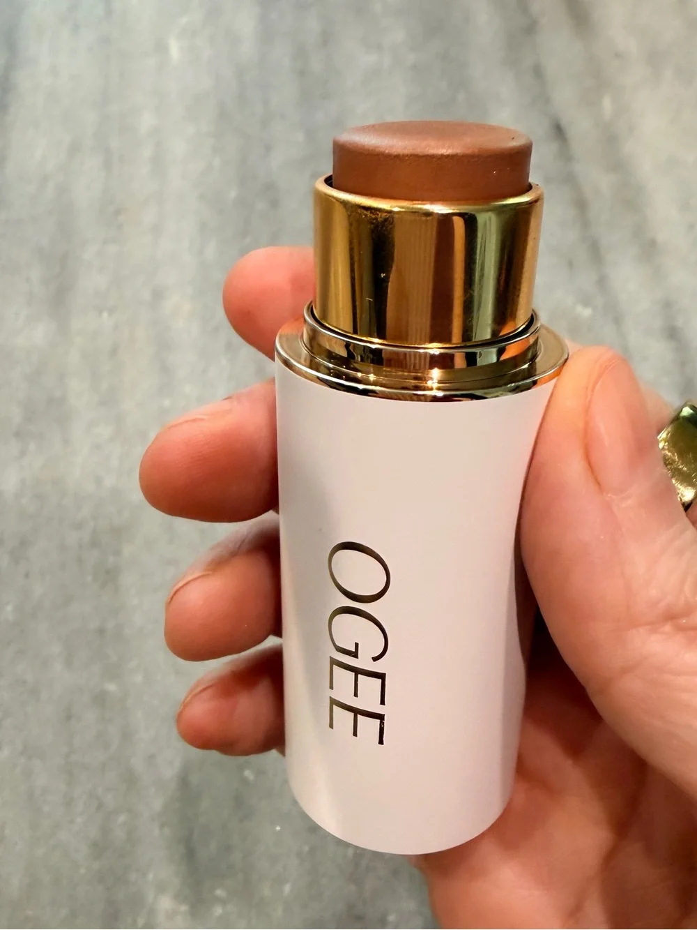 Ogee organic golden contour collection